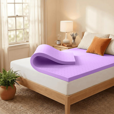 Surmatelas en mousse viscoélastique imprégnée de gel 2 po Suwanee