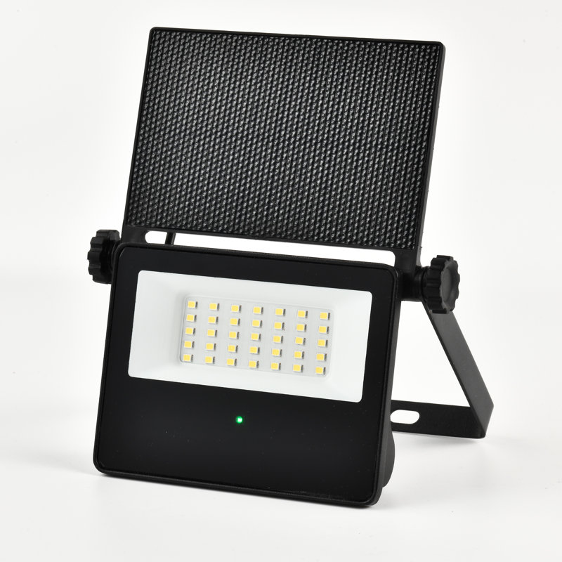 5 Watts Solar Photocell And Microwave LED Floodlight