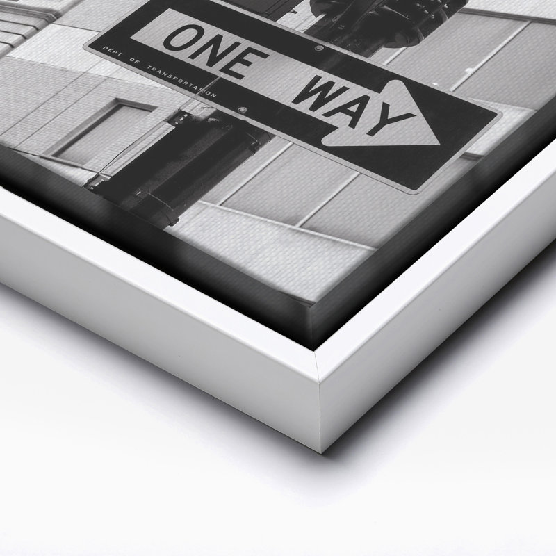 Plaque de rue Broadway, Canvas, 12"H x 16"W, White Framed
