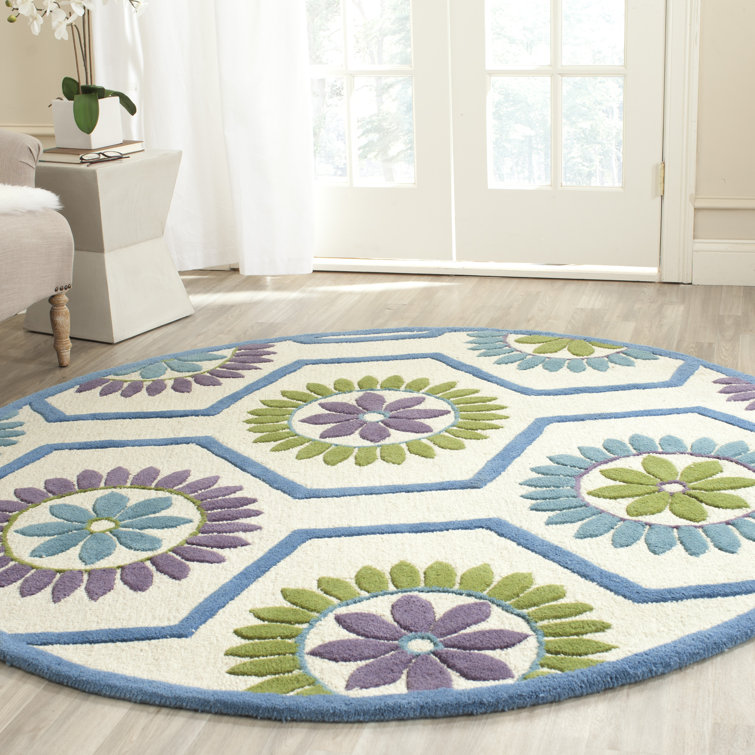 Cannen Hand Tufted Wool Floral Rug