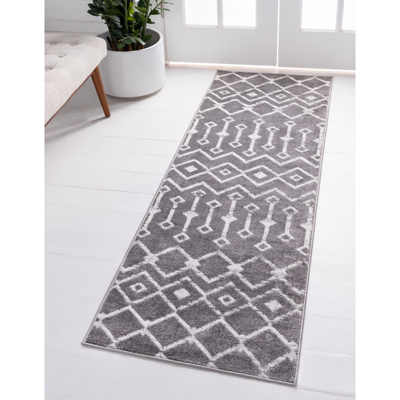 Zena Geometric Indoor Rug, Runner 2'6" x 8'2"