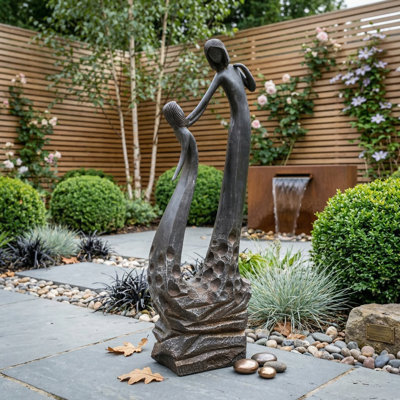 Chinook Weather Resistant Plastic Stone Garden Statue