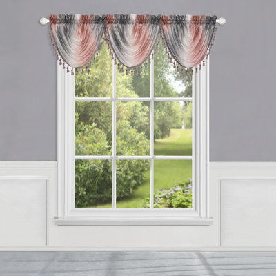 Sola Ombre Scalloped Window Valance