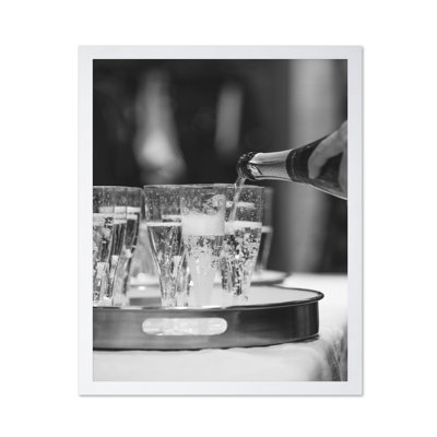 Verser du champagne No3