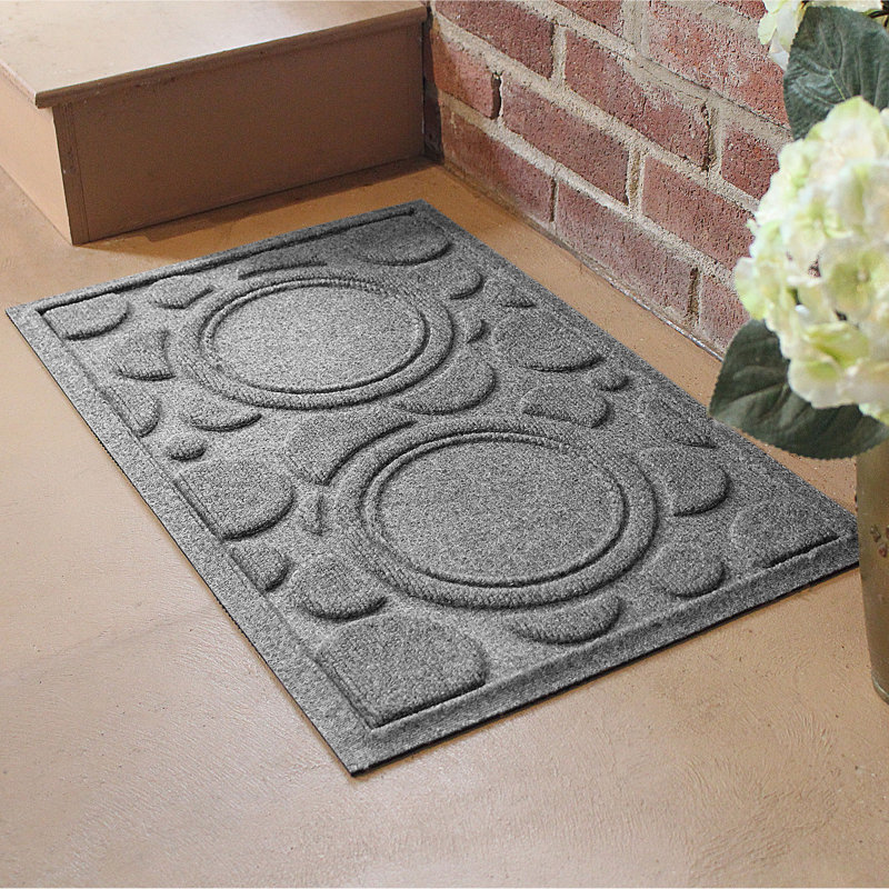 Tapis d'extérieur pour chien 18 po x 27 po WaterHog®, Gris moyen