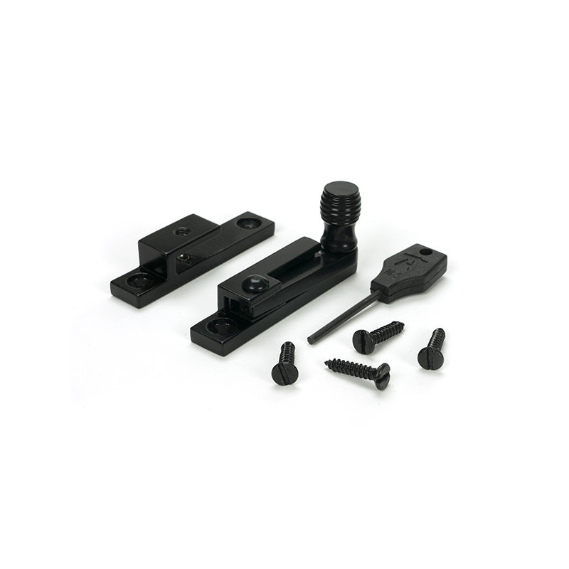 Beehive Quadrant Fastener - Narrow, Black