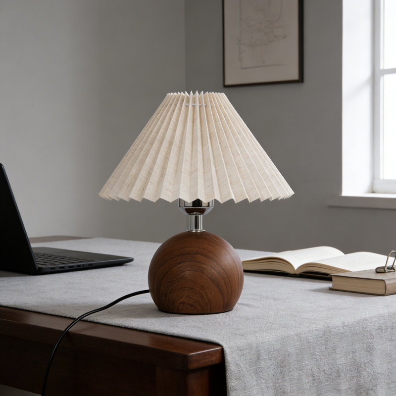 Lampe de table plissée compacte avec interrupteur, compatible avec les ampoules à intensité variable E26