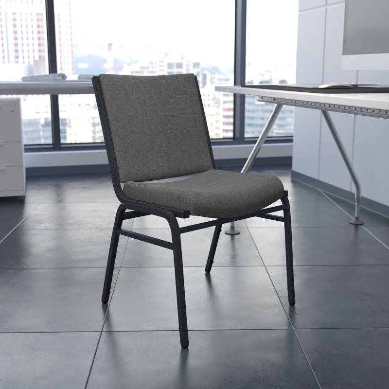 Chaise empilable sans accoudoirs Oliverson