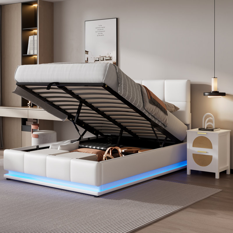Bed, White