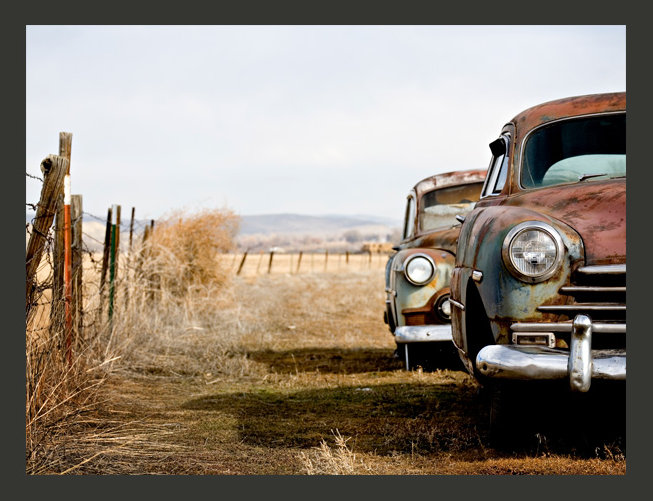 Two Old American Cars 1.93m x 250cm Wallpaper, 250 cm x 193 cm