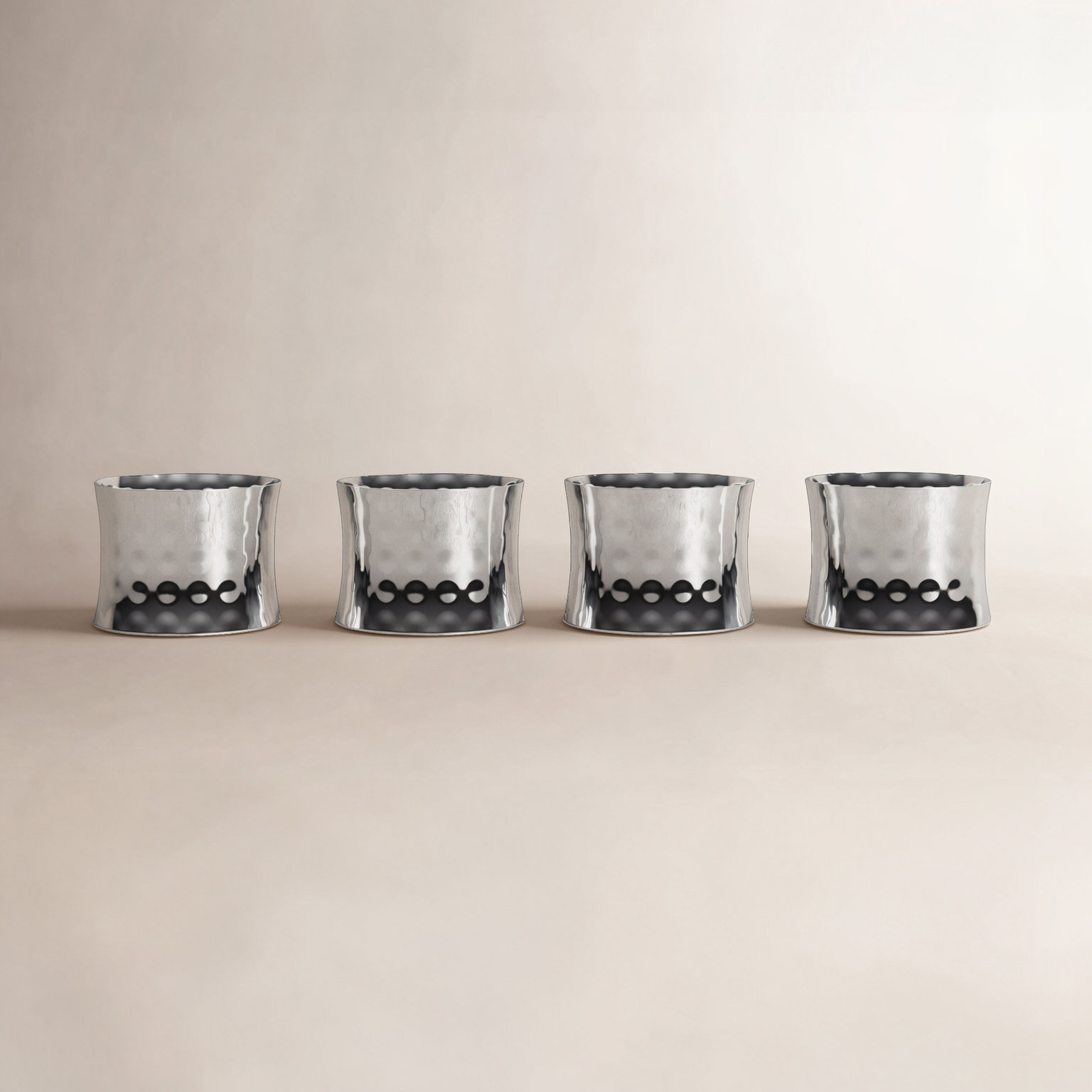 George Hammered Napkin Ring Set