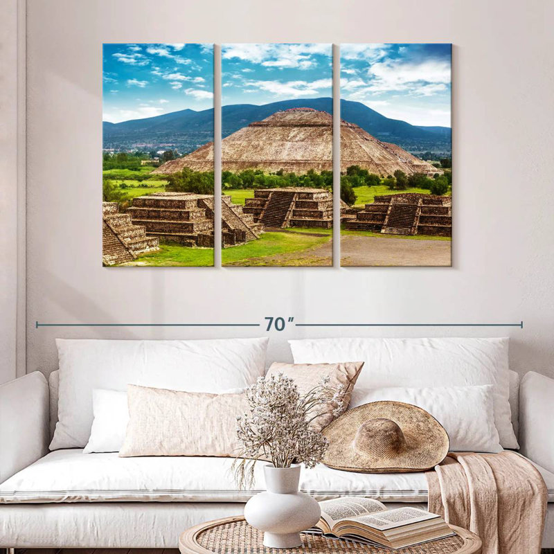 Lilie Aztec Pyramid, 32" H x 50" W