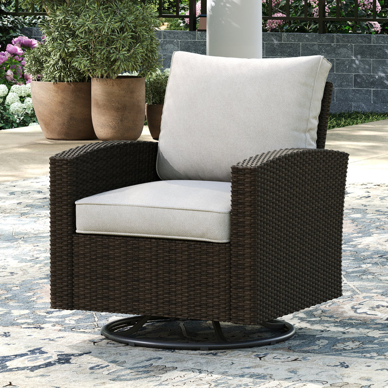 Chaise pivotante d'extérieur en rotin, Beige