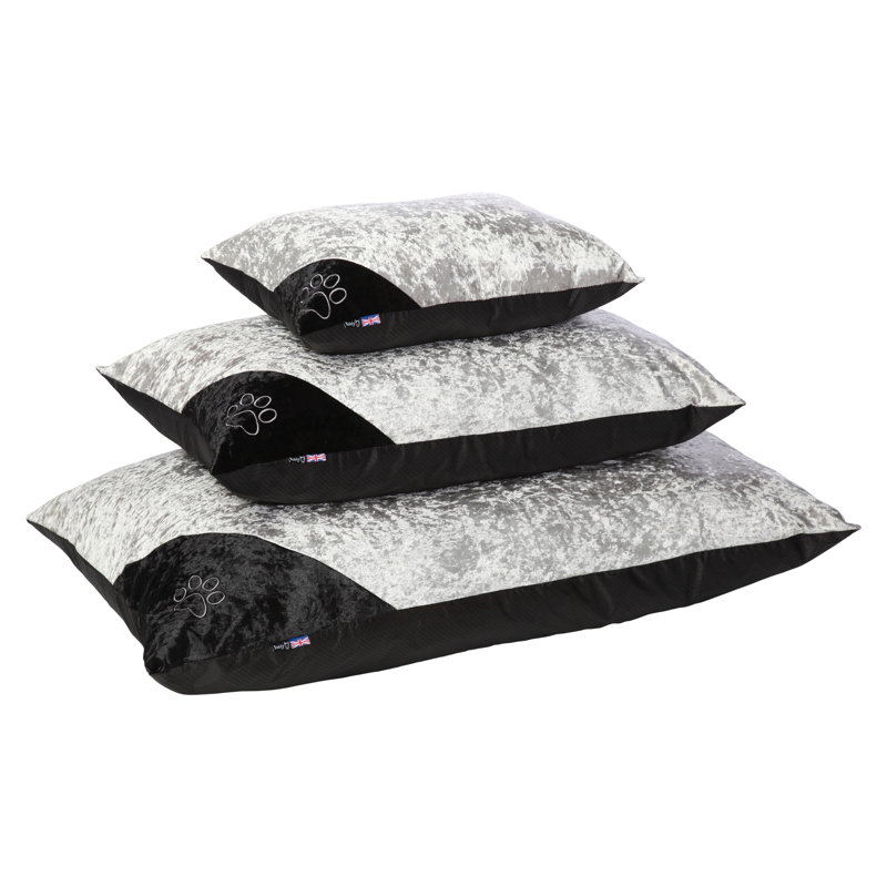 Sisk Dog Pillow, 24 cm H x 57cm D x 43 cm D