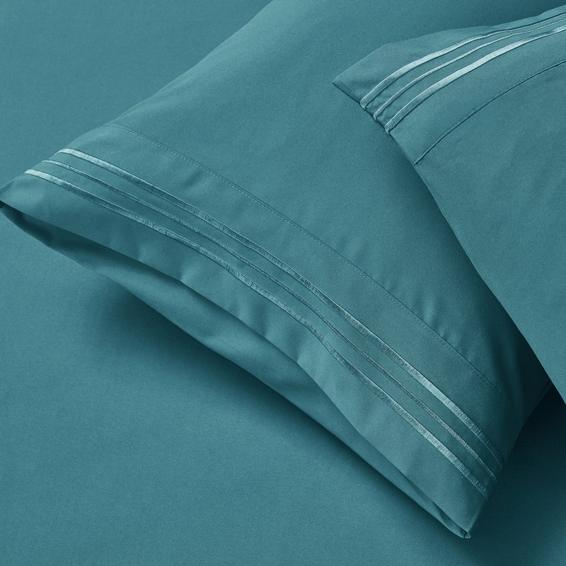 1800 Series Double-Brushed Microfiber Hypoallergenic Sheet Set, Teal, Split King Sheet Set with 2 Pillowcases