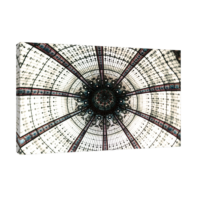 «Galleries Lafayette» par Tracey Telik - impression sur toile tendue, H 16 po x l 24 po x P 1,5 po