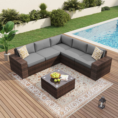 Heledd 5 - Person Outdoor Seating Group with Cushions by Latitude Run