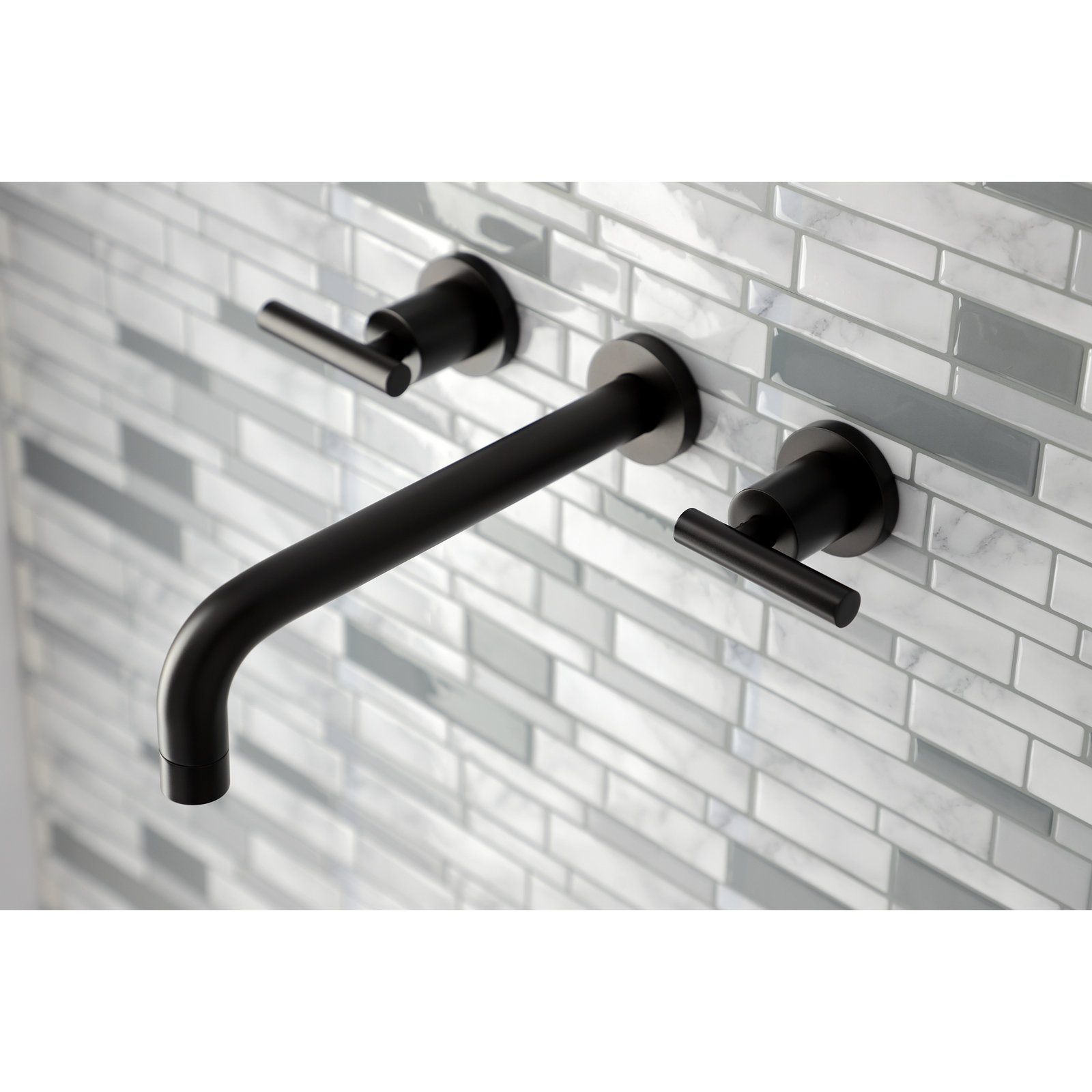 Manhattan Wall-Mounted Roman Tub Faucet, Oil Rubbed Bronze