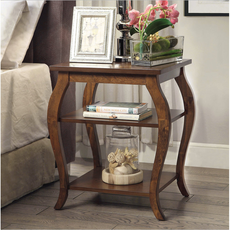 Table de bout carrée avec 2 tablettes, Noyer, H 23 po x l 18 po x P 18 po