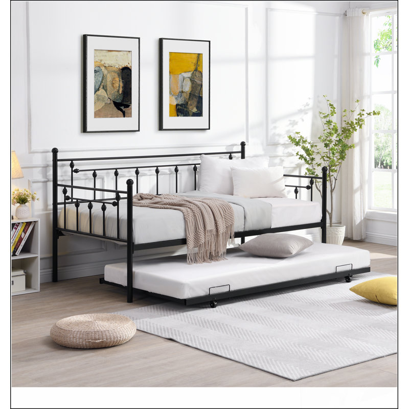 Daybed With Trundle