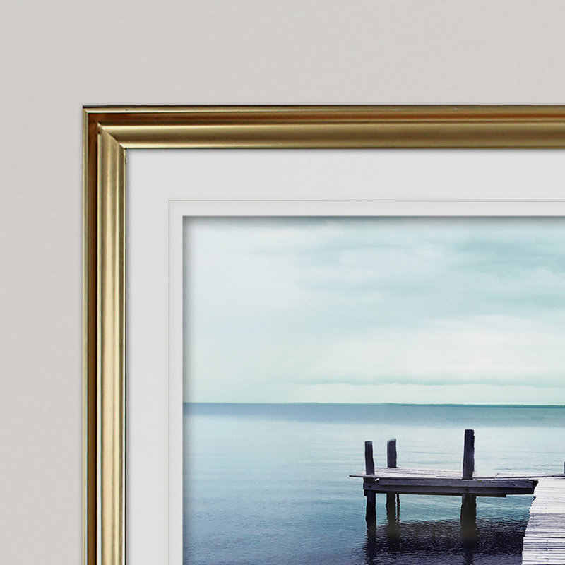 « pacifique place », reproduction de photo sur toile tendue, H 20 po x l 24 po x P 1,5 po, Cadre doré