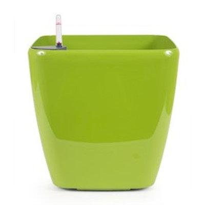 Pot en plastique pour chambre de bébé