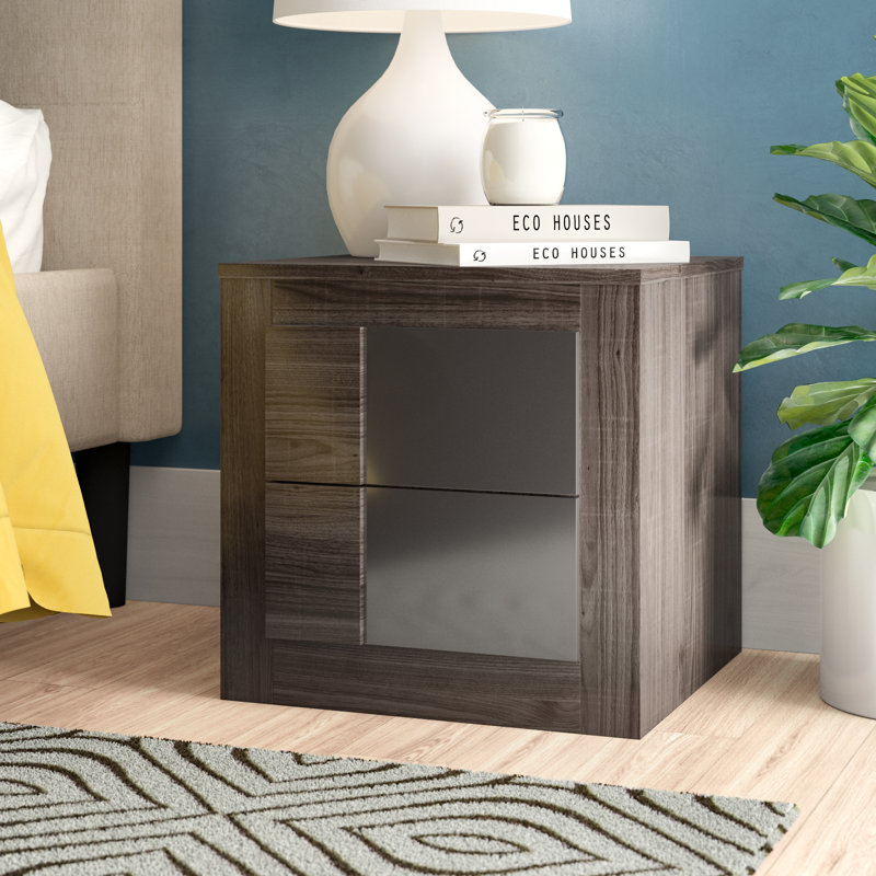 Belisario 15.4'' W Nightstand