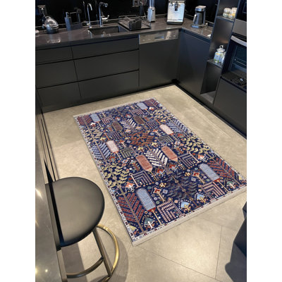 Tapis décoratif multicolore bleu marine à motif complexe