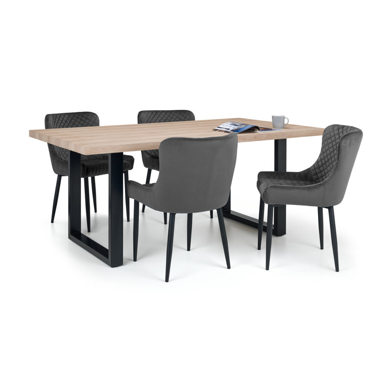 Wynnfield 4 - Person Dining Set, Grey