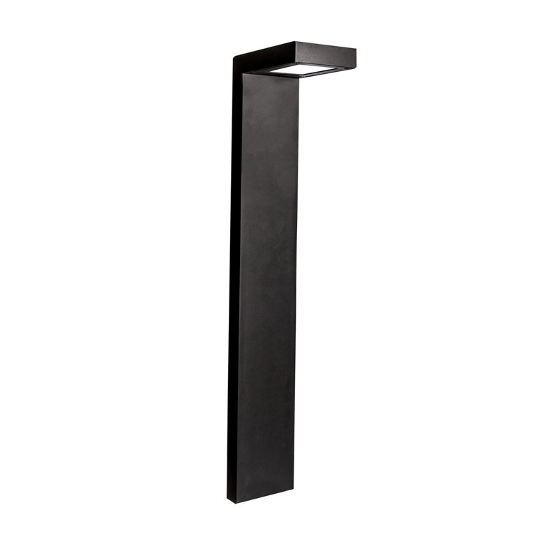 Ledge LED Pathway Light, 3000K, Black on Aluminum