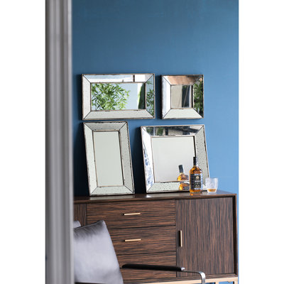 Miroir mural rectangulaire 16,5 x 24 po et plateau décoratif, reflet en verre scintillant, décore joliment la pièce, 7,3 lb, argent, plateau en bois, excellent améliore l'apparence,