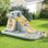 Jeu gonflable gonflable, glissade d'eau avec zone de saut, mur d'escalade, pataugeoire et pistolet à eau, sauteur d'intérieur pour les petits enfants, souffleur d'air inclus, couleur pastel, 154 x 106 x 75 po