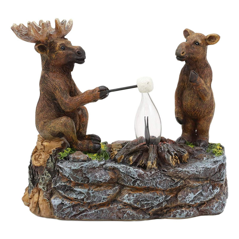 Fantaisiste forest elk orignal père et fils faisant de marshmallow smores figurine Duval