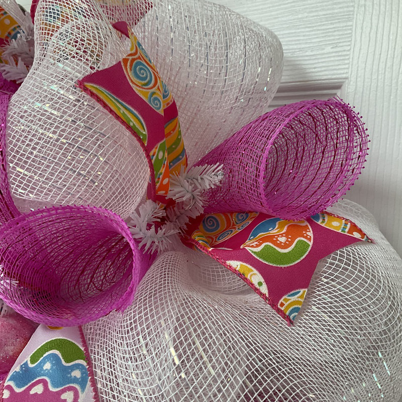 Couronne de Pâques avec lapin floral
