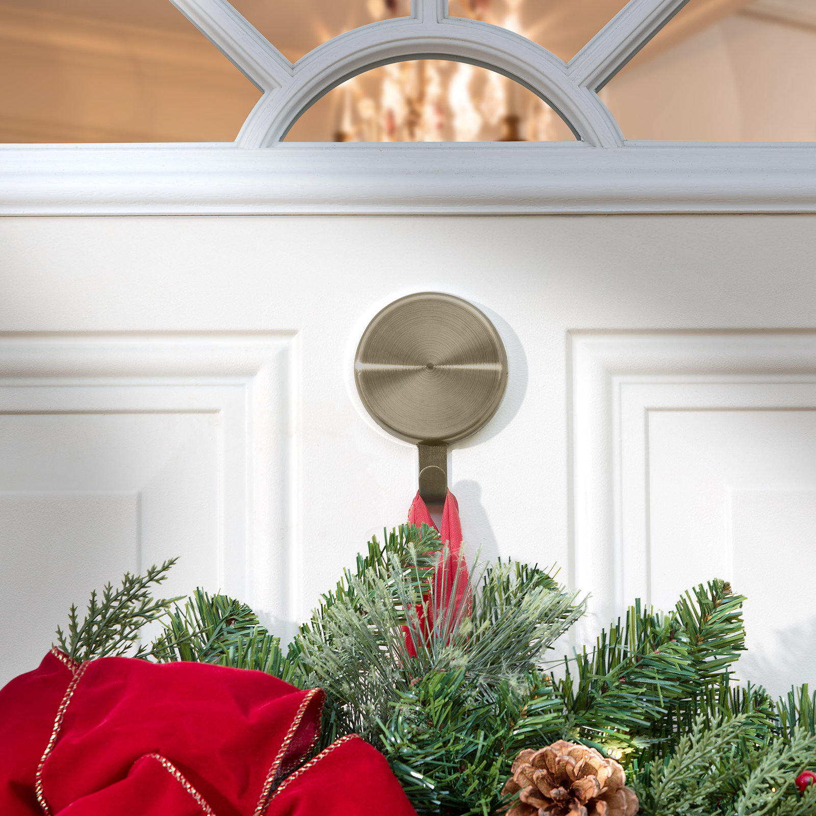 The Holiday Aisle® Lekhraj Magnetic Wreath Hanger, Antique Brass, 1