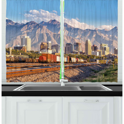 Pointed Kitchen Curtain