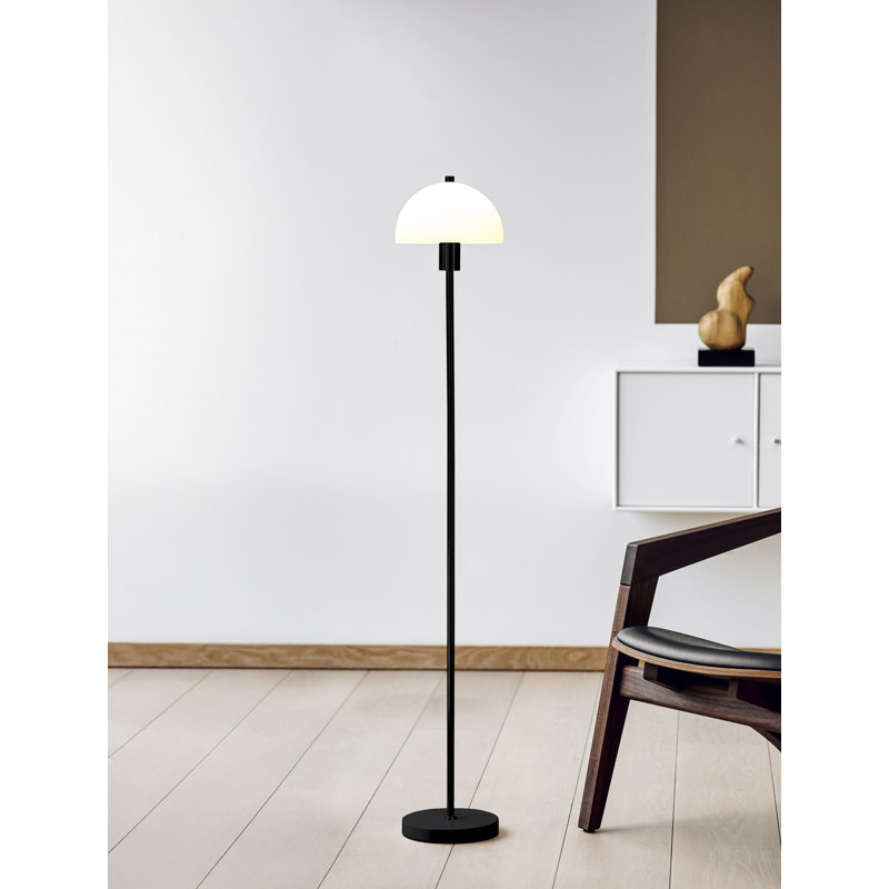 Vienda 125cm Traditional Floor Lamp, Black