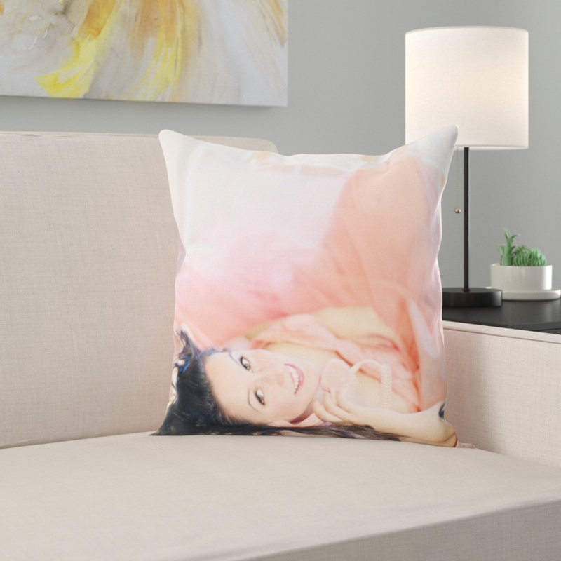 Coussin de femme