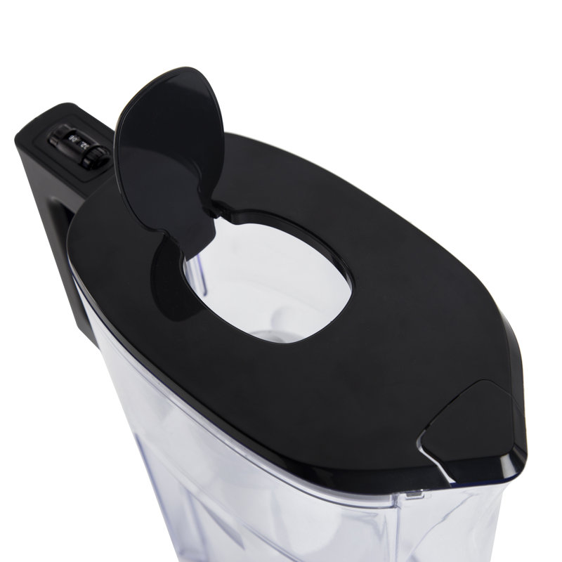 6 Cup Water Filtration Pitcher