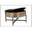 Table basse rustique vintage avec base en métal robuste et amplement d'espace pour les salons modernes