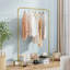 Supports à vêtements-303641801