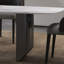 Ensemble de table de salle à manger durable au design exquis.-109305640