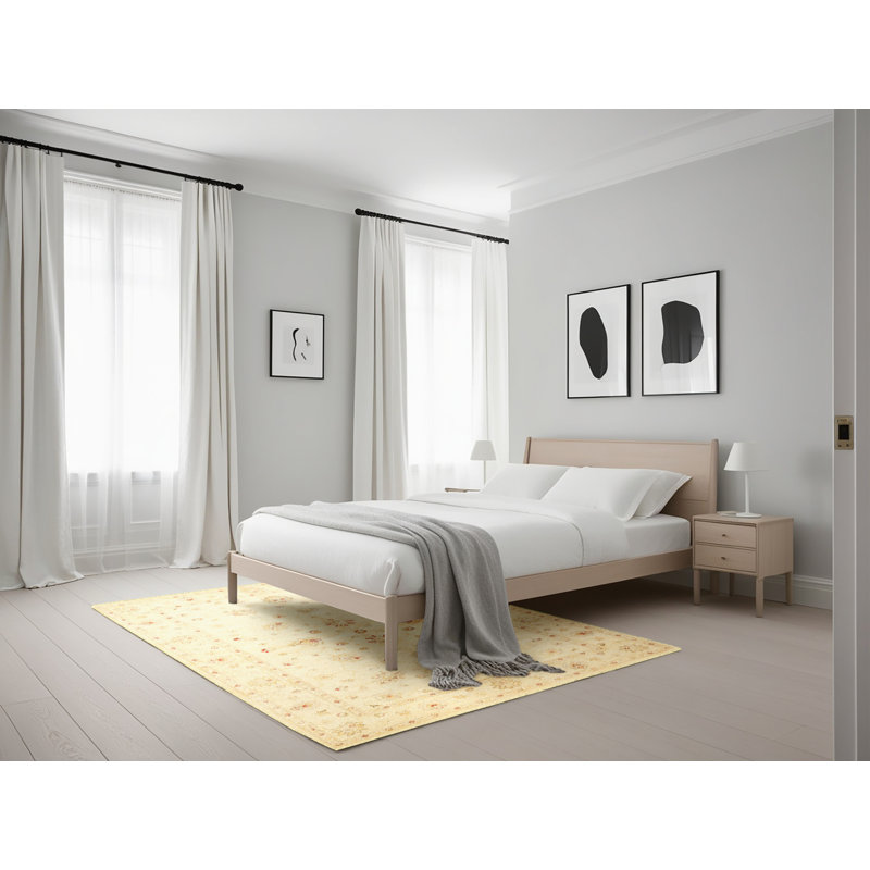 Tapis traditionnel jaune / beige Yahou, Rectangle 5 pi x 7 pi