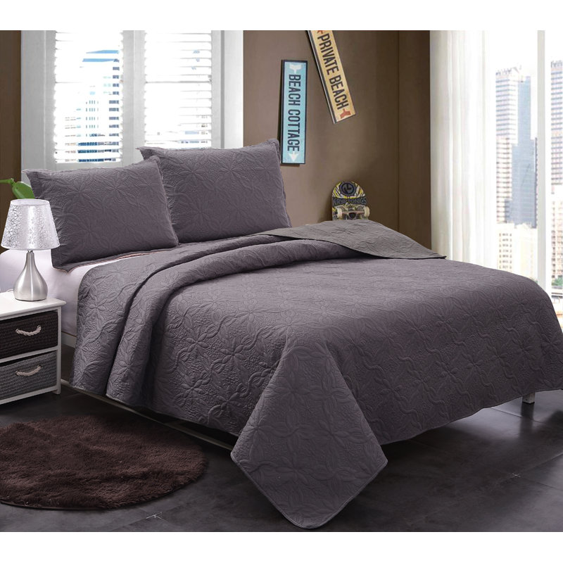Floral Quilt, King Quilt + 2 Shams, Gray
