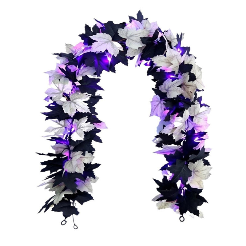 Paquet de 4 guirlandes de feuilles d'érable noir et blanc de 6,5 pi avec lumières DEL mauves et vignes gothiques d'Halloween