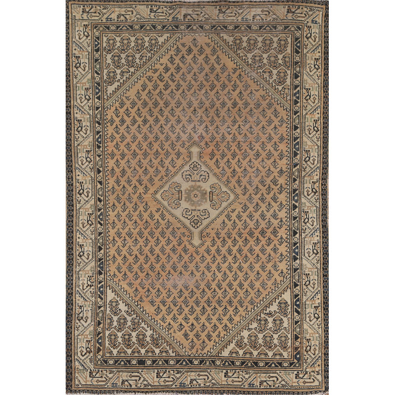 Tapis traditionnel géométrique 4 x 7