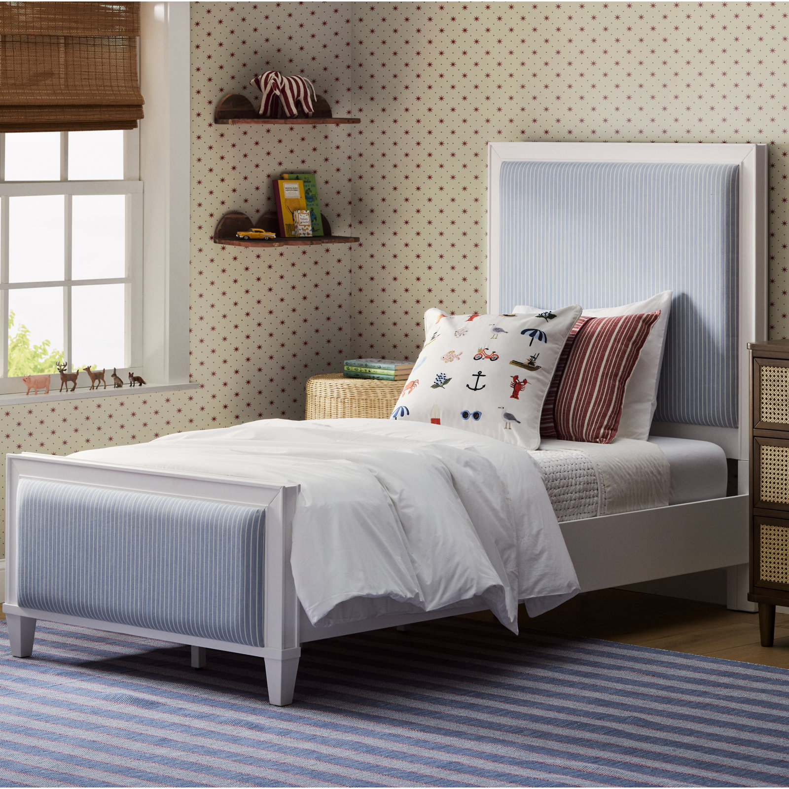 Coyer Classic Cotton Percale Duvet Cover Set, Twin / Twin XL Duvet Cover + 1 Pillow Shams, White