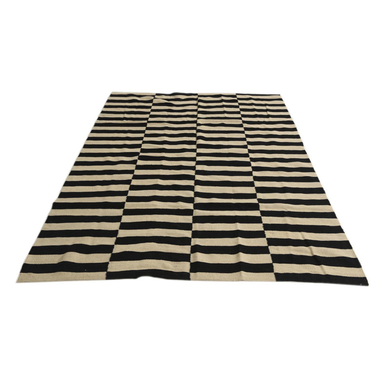 Tapis noir et blanc Orta
