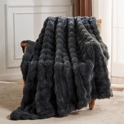 Jeté en molleton juillet Soft Bubble pour canapé, couverture en fausse fourrure pour lit, couverture douillette réversible pour canapé, cadeaux douillets pour la fête des Mères, lavable en machine, 50 po x 60 po, gris foncé, SC-DG5060
