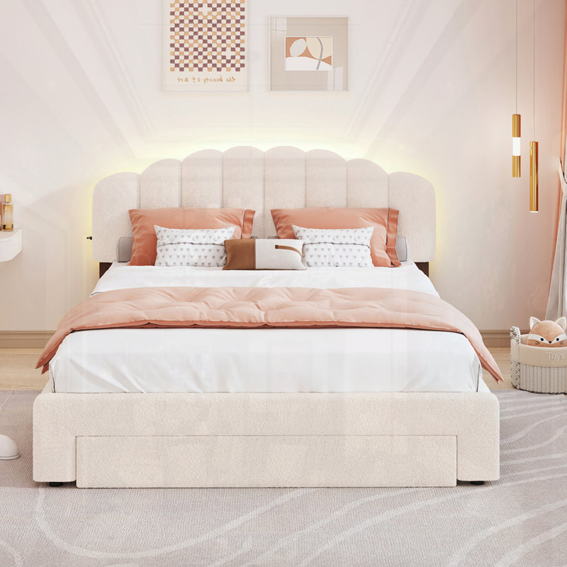 Grand lit plateforme tapissier Teddy, Gris